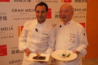 Anchoas de Santoña, quesadas, carne de Tudanca y orujo de Potes, en la Semana de Cantabria en Shanghai