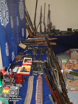 Armas incautadas en una operación en Jaén, Tarragona y Almería