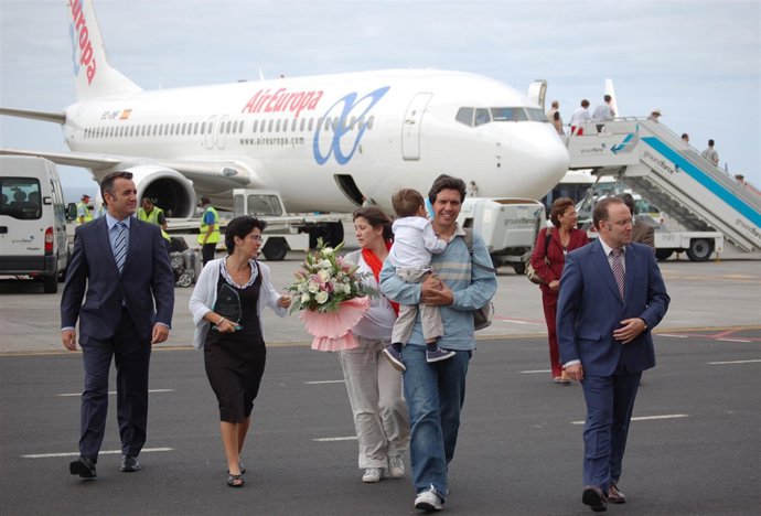 Daniel del Oso llegó acompañado por su familia al Reina Sofía