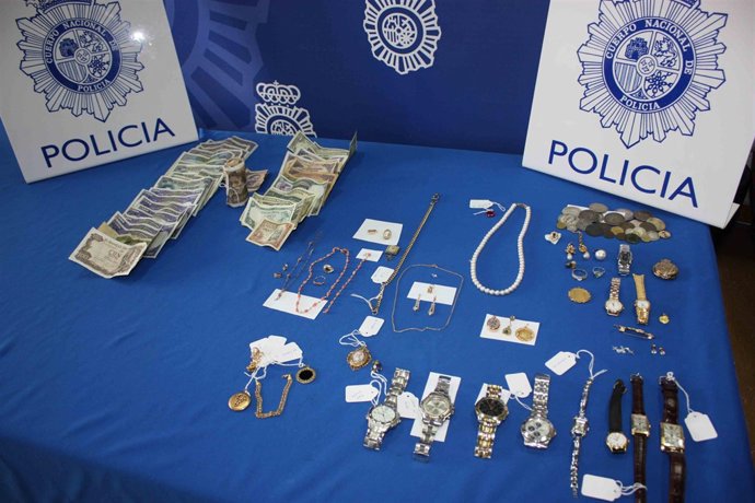 Efectos recuperados por la Policía