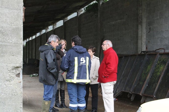 María José Ramos, reunida con efectivos de rescate
