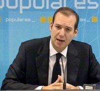 El PP advierte de que el recorte en los sueldos de los funcionarios afectará "especialmente" a los extremeños
