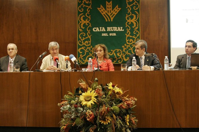 Presentación del Manifiesto por la Unidad de Cuenca, la racionalidad administrat