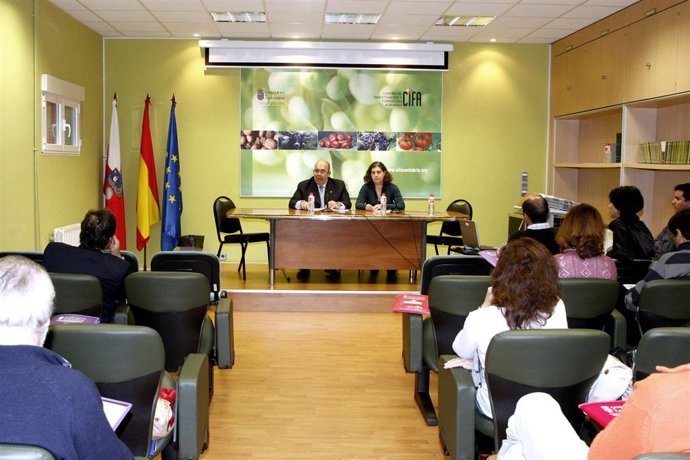 Oria en una jornada en el CIFA