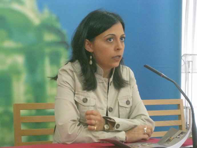 La concejal Fátima Barnuevo