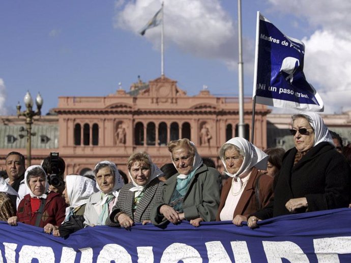 Abuelas argentinas de Plaza de Mayo