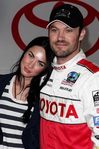 Megan Fox se compromete y pierde el anillo 