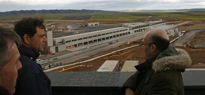 Michel Ligonnet, director del Circuito de Navarra, y Carmelo Ezpeleta, director 