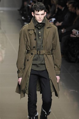 El modelo de Burberry Tom Nicon