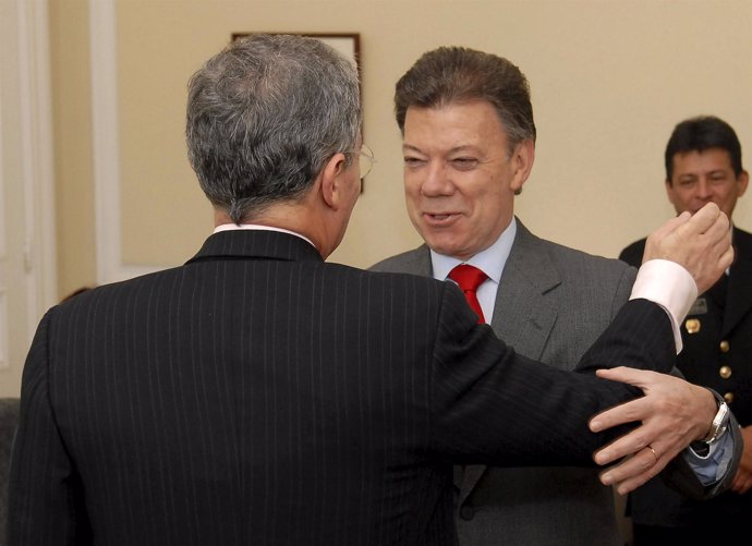 Santos y Uribe 