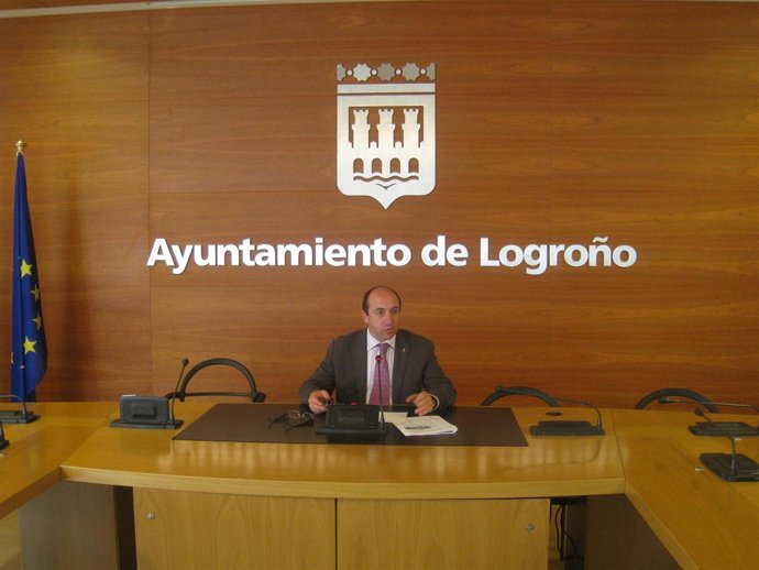 El concejal Vicente Urquía