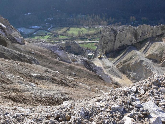 Cantera del Regueron (Aller)