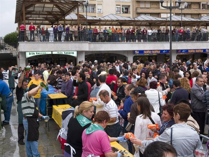 Camargosepreparaparaquemarelsanjuanonenunanochemágicadehogueras,Espectáculovisua