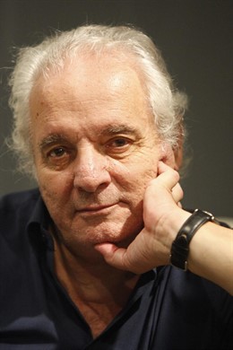 NPLITVI2010.Agotadasasplazasparavarioscaféscon.Convocatoriaparaencuentrodemedios