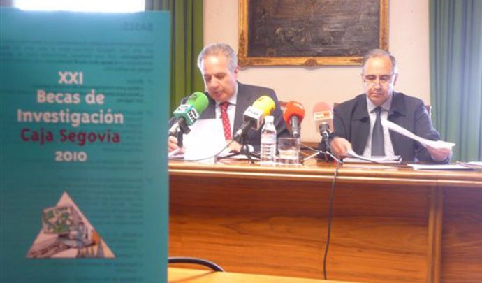 Presentación de los premiados por Caja Segovia.