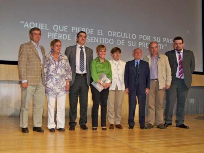 López en homenaje a Juan de los Toyos