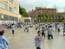 Los patios abriran todo el mes