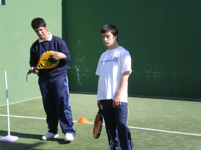 Pádel para personas con discapacidad