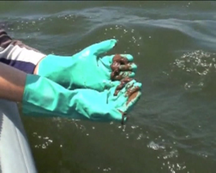 "El vertido estará sellado a final de verano"