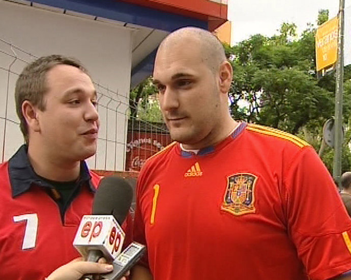 Los aficionados con la 'Roja'