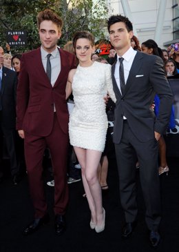 Robert Pattinson, Kristen Stewart y Taylor Lautner en el estreno de 'Eclipse'