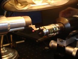 Imagen de un posicionador de fibras robótico 