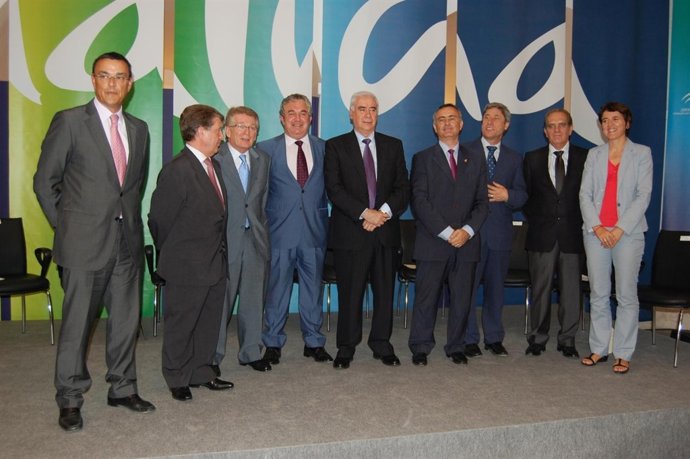 Presidentes y representantes de las diputaciones andaluzas