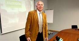 Casares Long, rector de la USC