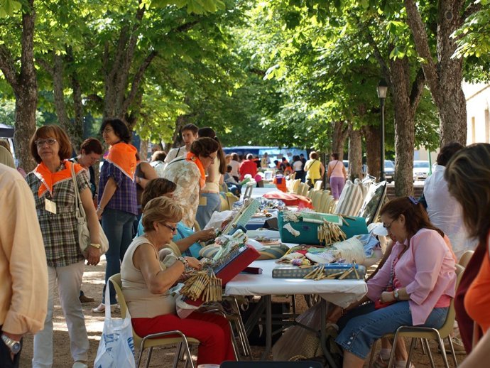 Participantes en el IV Encuentro de Encajeras de La Granja