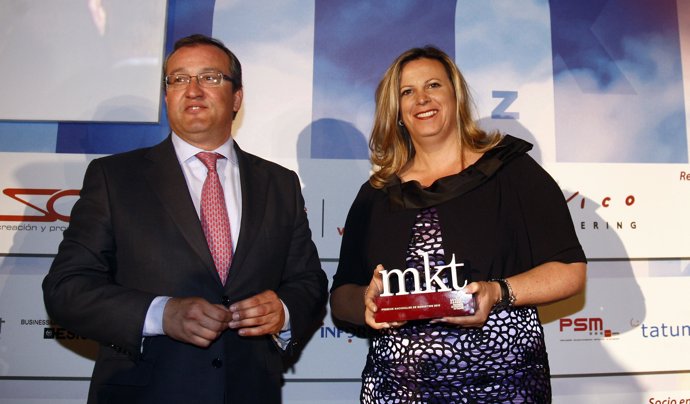 La Consejera De Turismo Del Gobierno De Canarias, Rita Martín, Recibe El Premio 