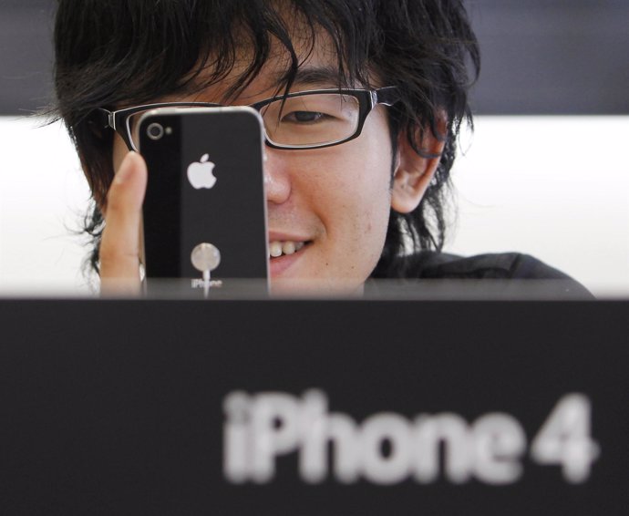 Lanzamiento del iPhone 4 en Japón