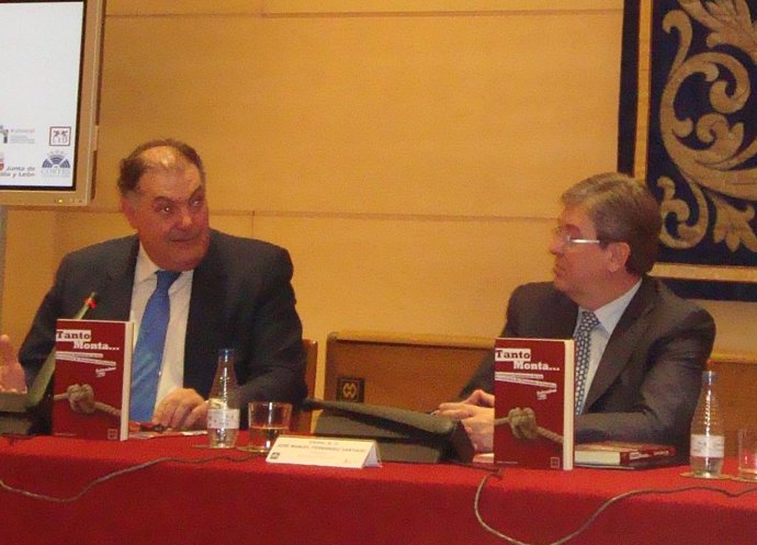Salvador Rus (i) y Fernández Santigo, durante la presentación de 'Tanto Monta'