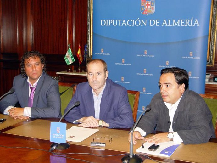 El vicepresidente de la Diputación de Almería y del  Patronato Provincial de Tur