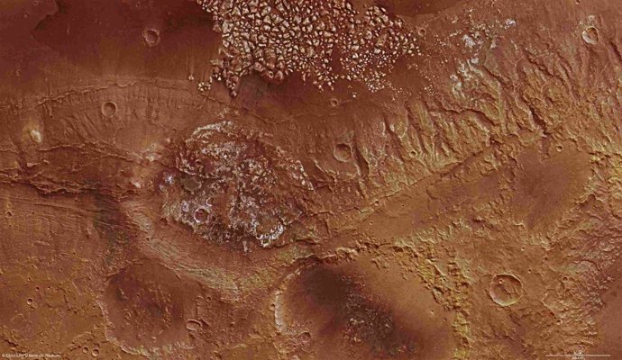 Cráter de Magallanes, en Marte