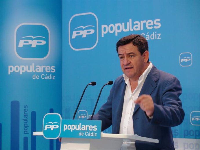 El presidente del PP de Cádiz, José Loaiza