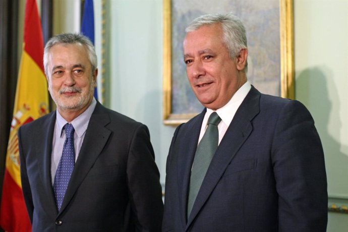 El presidente de la Junta, José Antonio Griñán, y el presidente del PP-A, Javier