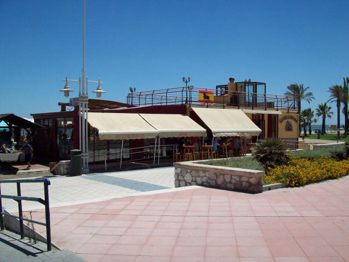 Un chiringuito del paseo marítimo Antonio Machado de Málaga