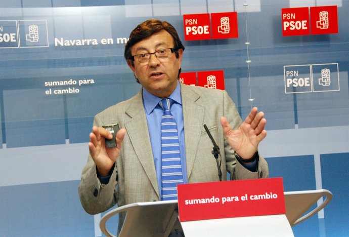 El parlamentario socialista José María Vázquez.