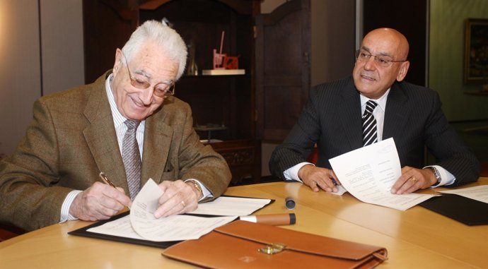 FIRMA CONVENIO CAJA VITAL KUTXA  OINARRI SGR