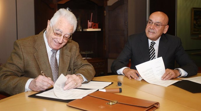 FIRMA CONVENIO CAJA VITAL KUTXA  OINARRI SGR