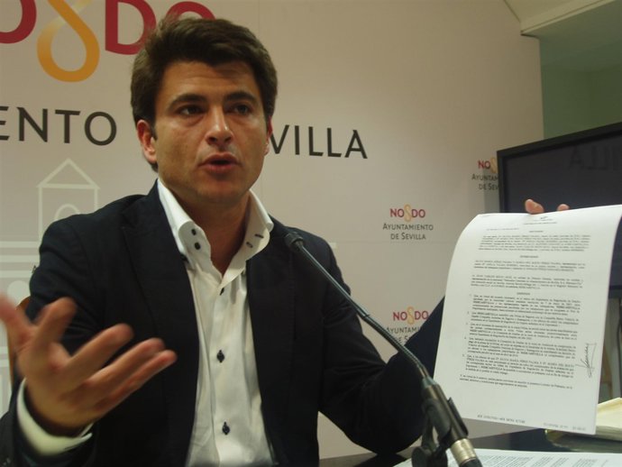 Él concejal del PP Beltrán Pérez