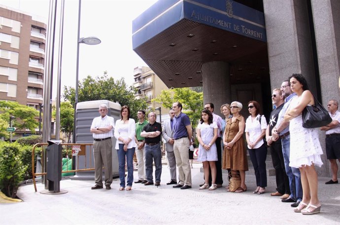 Concentración en Torrent por las víctimas del accidente de metro.