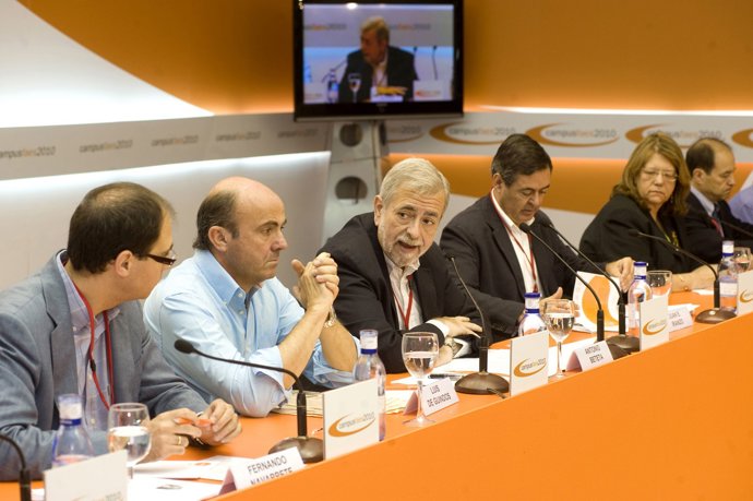 Navarrete, De Guindos, Beteta, Iranzo, Fernández y Trigo