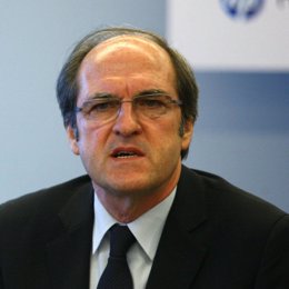 ministro de Educación, Ángel Gabilondo
