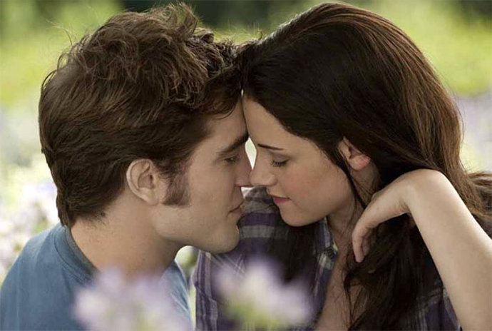 Robert Pattinson y Kristen Stewart en Eclipse