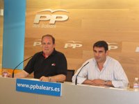 El PP pide a Calvo una acción "contundente" con el botellón y se muestra a favor de eliminarlo de algunas zonas