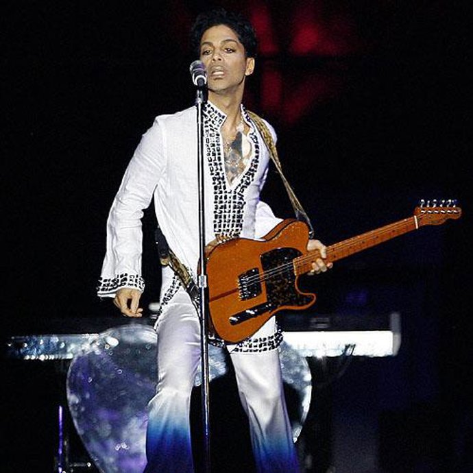 Prince: "Internet está acabado"