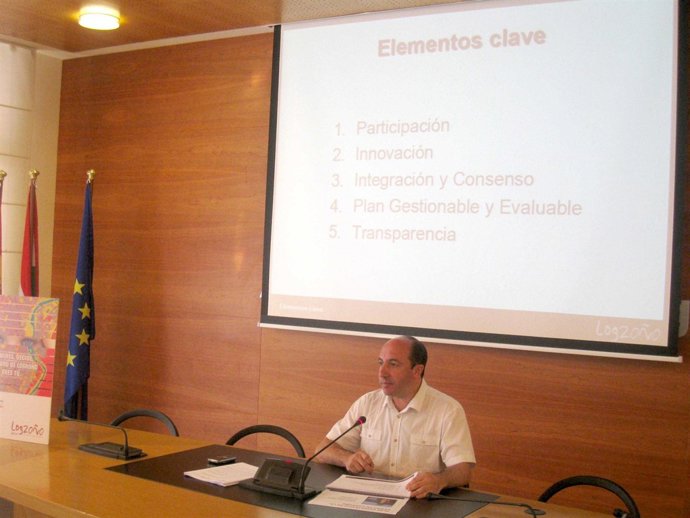 Urquía presenta el Plan Estratégico