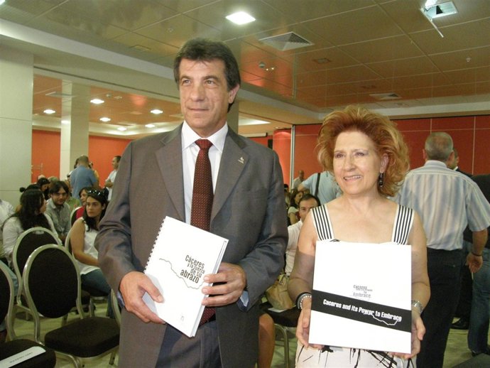 Presentación proyecto Cáceres 2016