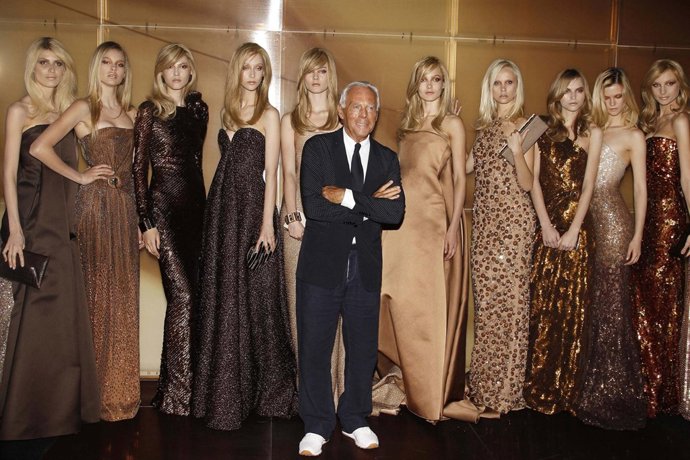 El desfile de Giorgio Armani para la Semana de la Alta Costura celebrada en Parí
